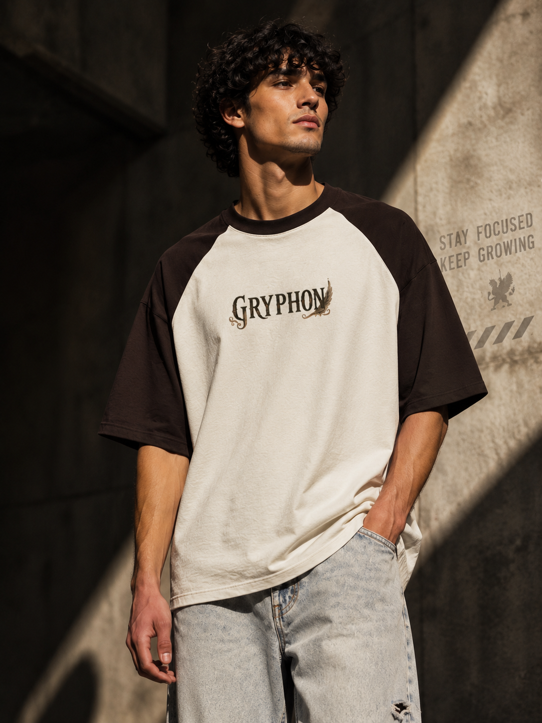 Gryphon Oversized Raglan